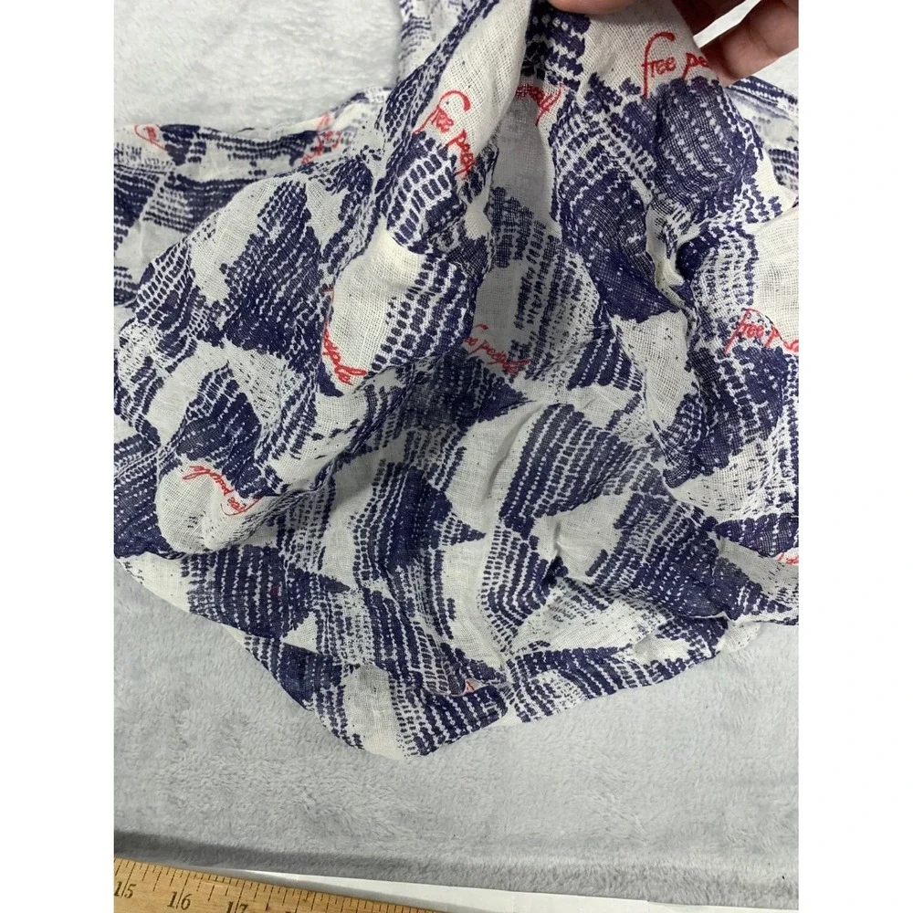 Free People Women's Hobo Shoulder Bag Large Blue All-over Geometric Print